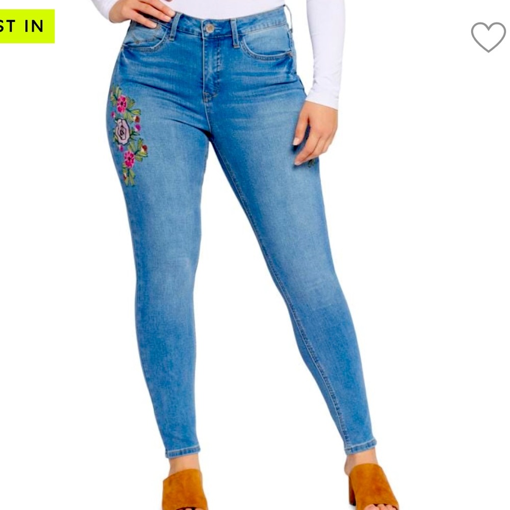 Seven 7 Embroidered Skinny Jeans - Sz 16